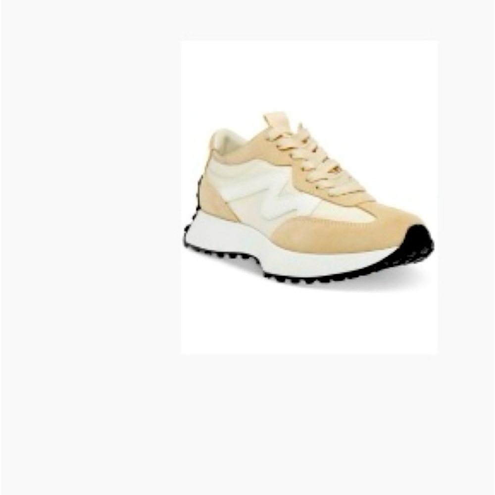 Brand New Steve Madden Women's Beige and Cream Sneakers with the box